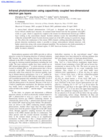 Infrared phototransistor using capacitively coupled two-dimensional electron gas layers